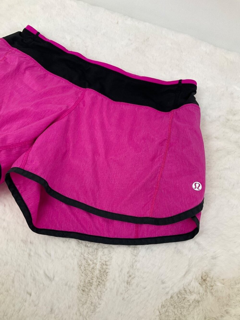 Lululemon Run Speed Shorts size 6 Raspberry Glo Light Athletic - Picture 5 of 8
